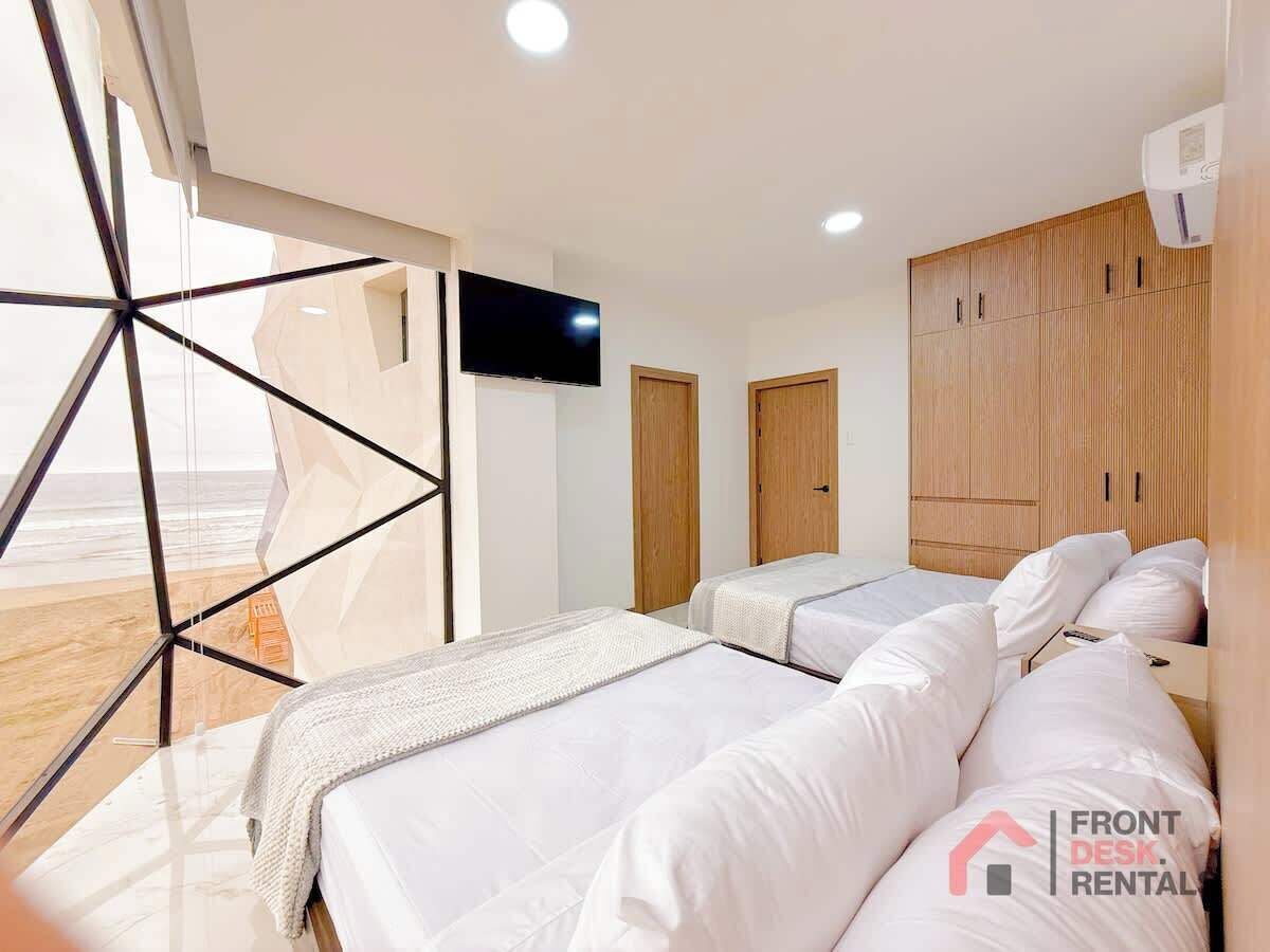 4 bedrooms, iron/ironing board, WiFi, bed sheets