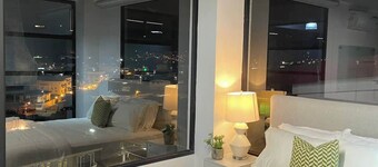 Modern and beautiful 3BD Industrial Loft in Lomas