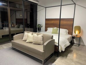 3 bedrooms, iron/ironing board, WiFi, bed sheets - Modern and beautiful 3BD Industrial Loft in Lomas (Guayaquil)