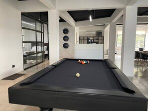 غرفة الألعاب