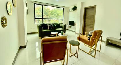 Lovely 2BD City Condo with parking