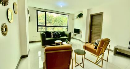 Lovely 2BD City Condo with parking