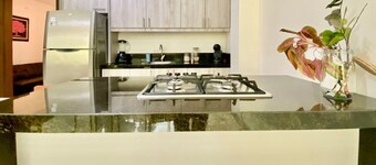 Lovely 2BD City Condo with parking