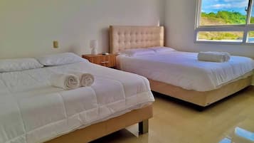 2 chambres, fer et planche à repasser, lit de bébé portatif, Wi-Fi