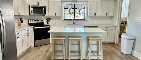 Microwave, oven, stovetop, dishwasher