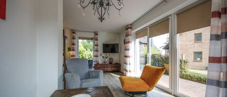 Televisie en een open haard