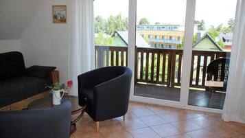 Fernseher, Kamin