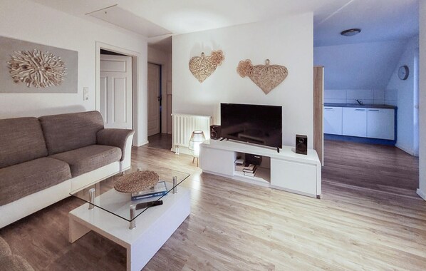 TV - Stunning apartment in Röbel with sauna (Röbel)