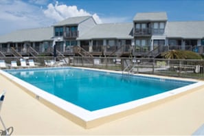 Pool - One - Too - Suite, Saint George Island, Beach Townhome (Eastpoint)