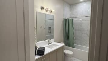 Haartrockner, HandtĂŒcher