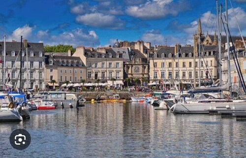 Appartement industriel avec billard centre ville de Vannes