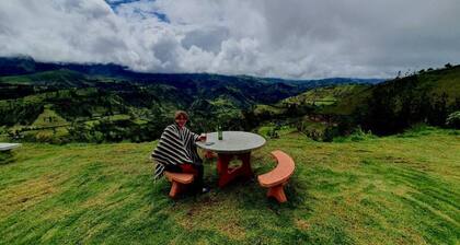 Starlight Mountain Lodge