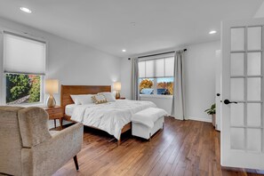 3 bedrooms, iron/ironing board, WiFi, bed sheets - Spacious 3BR Modern DC Home Near 3 Metro Stations (Washington)