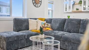 Smart-tv och eldstad