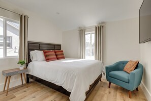 مكواة/لوح كي وملاءات أسرّة