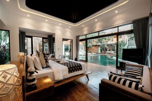4 bedrooms, iron/ironing board, WiFi, bed sheets - Villa Seminyak 4BR w/pool close to Petitenget (Badung Regency)