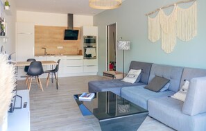 TV - 2 bedroom cozy home in Allan (Allan)