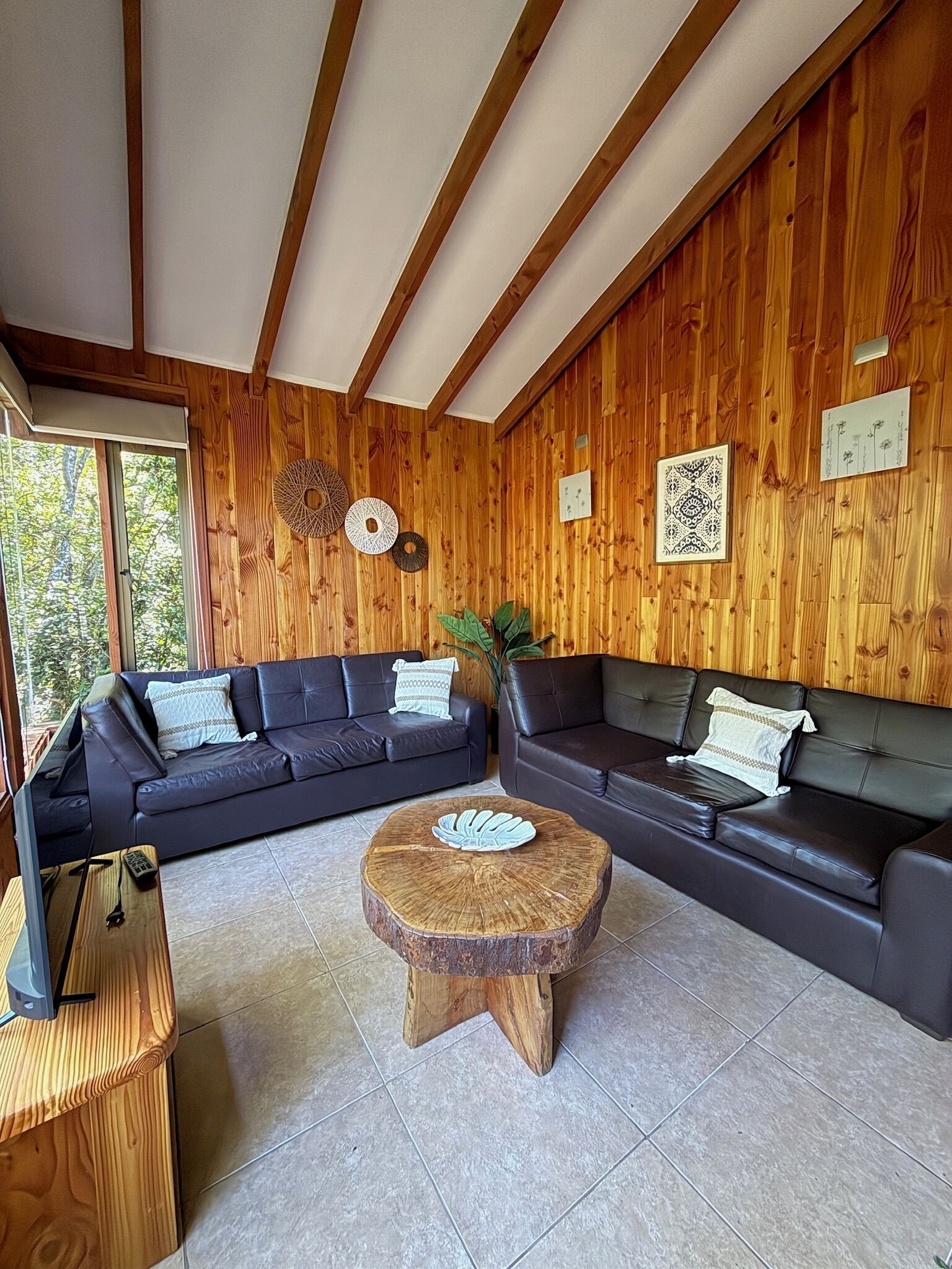 منزل عائلي - ٣ غرف نوم - يُسمح باصطحاب الحيوانات الأليفة - بجانب المسبح | منطقة المعيشة