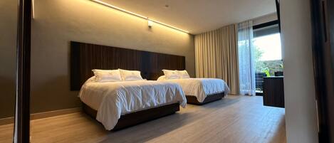 Luxury Double Room, Balcony, Mountain View