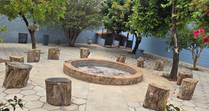 BomjaMinas property, swimming pool, bed linens and towels, 17 km from Inhotim.