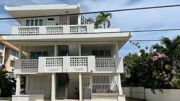 Voorkant van accommodatie