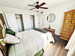 1 bedroom, free WiFi, bed sheets