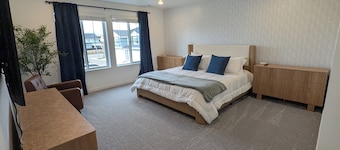 Close to Golf! Arcades, Switch, Smart TVs, Bunks and Pool