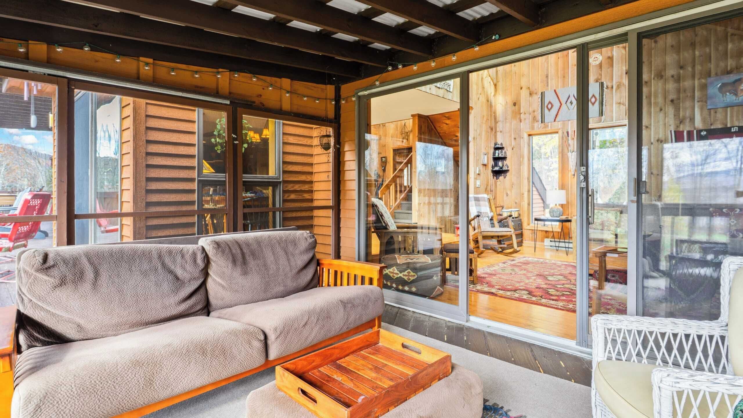 Chalet (4 Bedrooms) | Interior