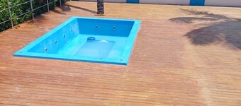 Beachfront 4 bedroom house in charming Guayacanes Juan Dolio with Jacuzzi and AC