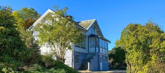 Beautiful home in Vistdal with WiFi
