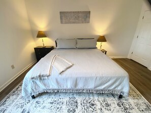 2 bedrooms, desk, iron/ironing board, travel cot