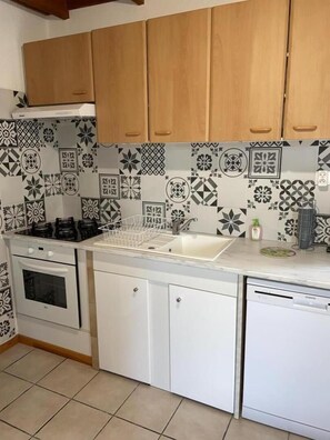Microwave, dishwasher - La Triolle - ROQUEFORT DES CORBIERES (ROQUEFORT DES CORBIERES)