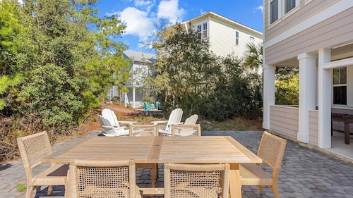 2 Homes, Sleeps 25 Pool, Firepit, Free Golf Carts Blue Mountain Beach