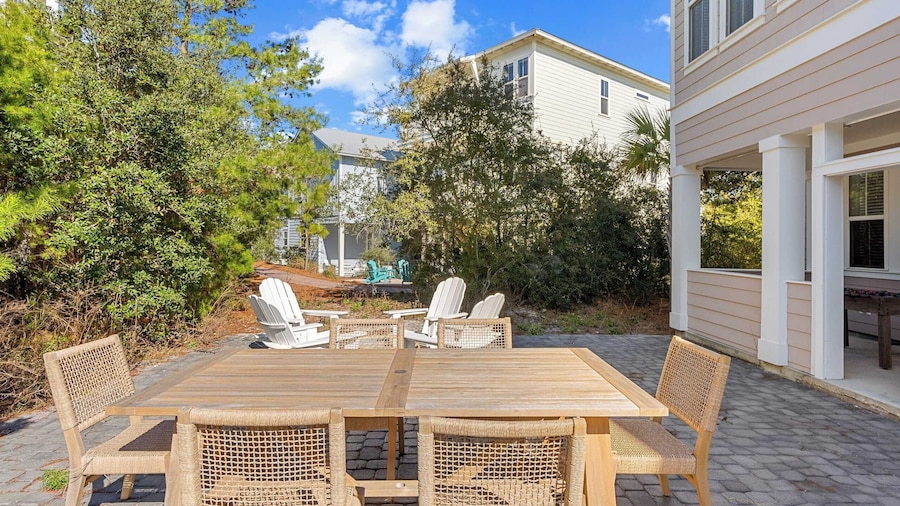 2 Homes, Sleeps 25 Pool, Firepit, Free Golf Carts Blue Mountain Beach