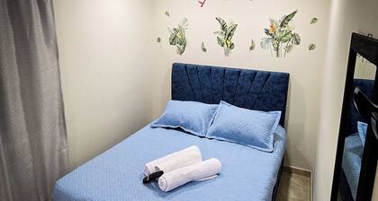 Habitación acogedora con cama doble Bogota — cerca del aeropuerto