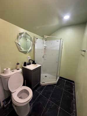 Håndklæder, Sæbe, Toiletpapir