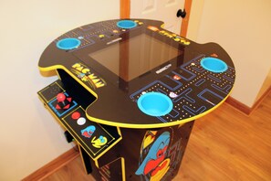 Spielezimmer