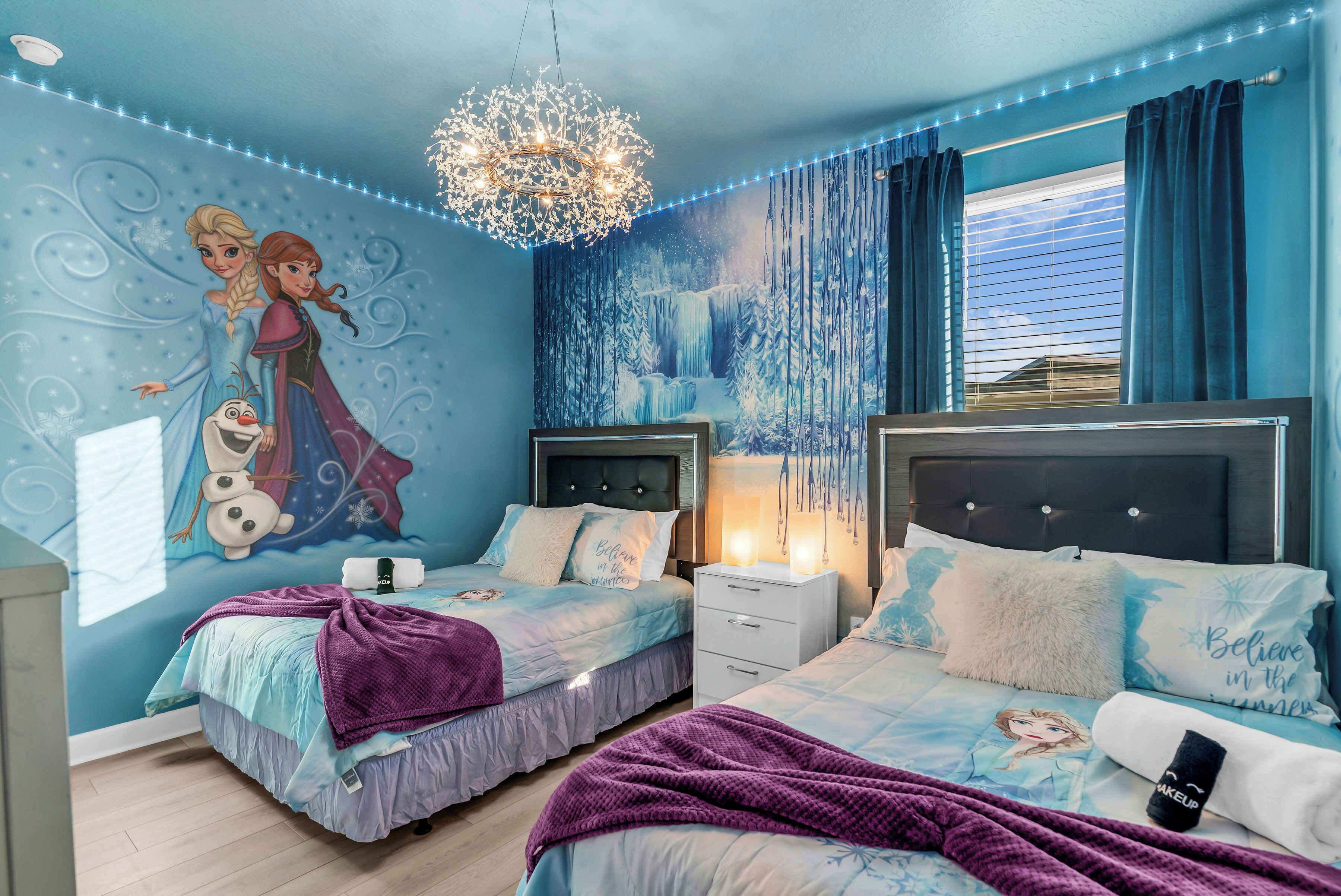 6 soverom, strykejern/-brett, wi-fi (inkludert) og sengetøy