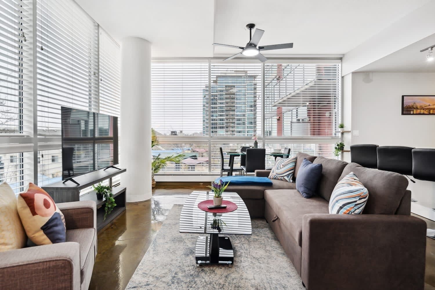 Apartment (2 Bedrooms) | Front of property