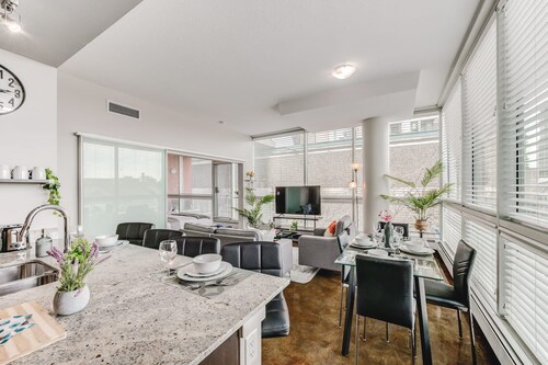 Modern Condo w/ Balcony - Steps From Stampede Park