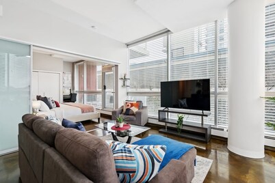 Modern 2BR Condosteps From Stampede Park