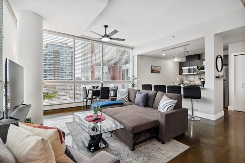 Modern 2BR Condosteps From Stampede Park