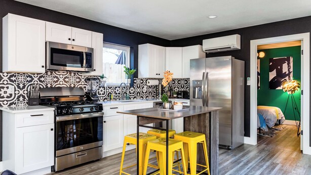House (3 Bedrooms) | Interior - Modern East Austin Stay Near Plaza Saltillo Stn (Austin)