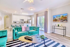 Apartment (3 Bedrooms) | Front of property - Upstay Condo Near Disney w Pool & Sauna (Winter Garden)