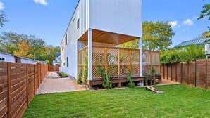 บ้านพัก (4 Bedrooms) | ภายใน