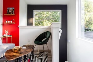 House (6 Bedrooms) | Interior - Two-home Group Retreat - 6th Street 4 Min Walk (Austin)