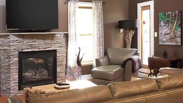 House (2 Bedrooms) | Bahagian dalam