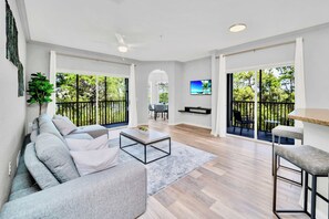 Apartment (3 Bedrooms) | Front of property - Upstay Pet-friendly 3BR Condo Near Disney w Patio (Winter Garden)