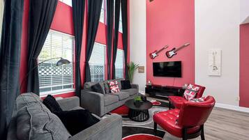 Villa (4 Bedrooms) | Interior