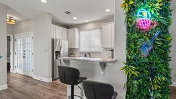 Villa (4 Bedrooms) | Interior